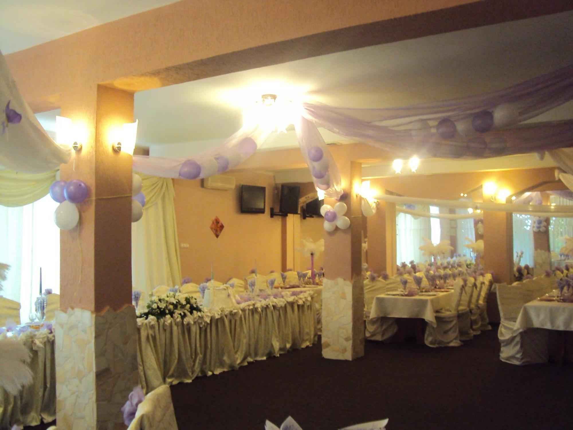 Pension Regal Satu Mare Buitenkant foto